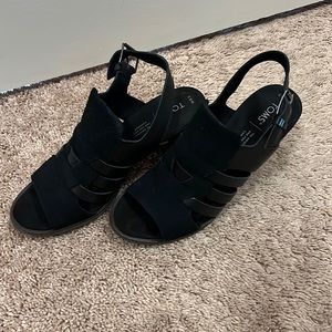 TOMS Heels